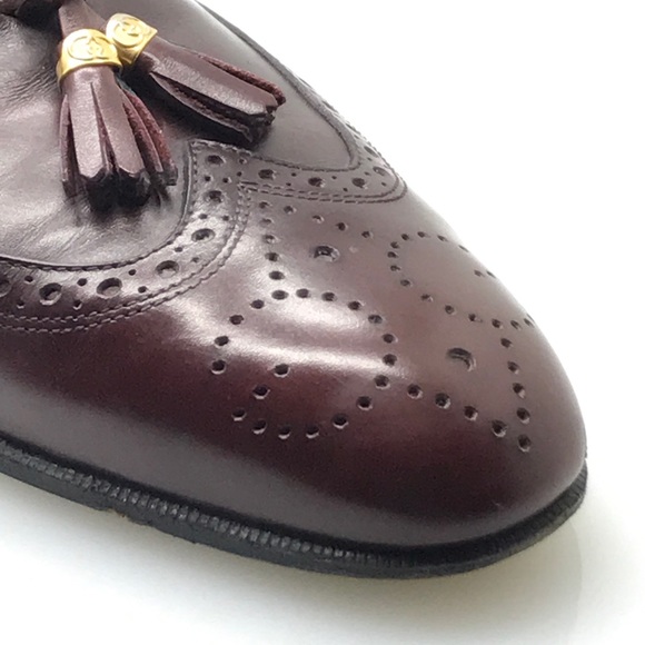 Gucci Vintage Wing-Tip Loafers main image 8